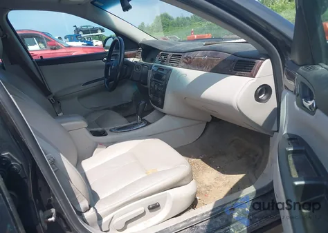 2013 Chevrolet Impala Ltz z USA, uszkodzony, nr VIN 2G1WC5E35D1123653